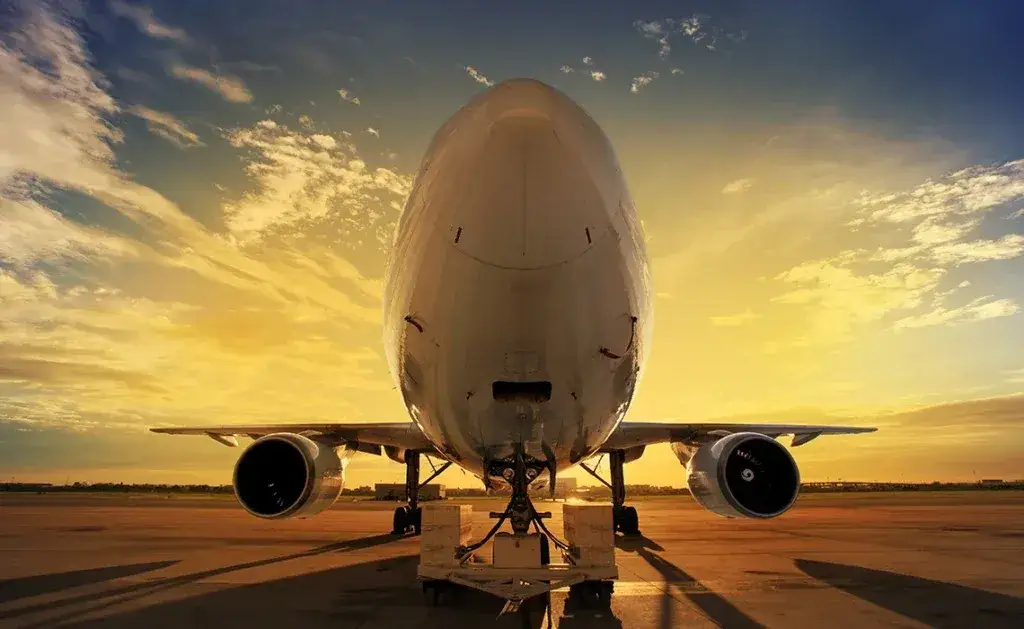 Ile trwa lot z Poznania do Hurghady? Czas, który musisz znać