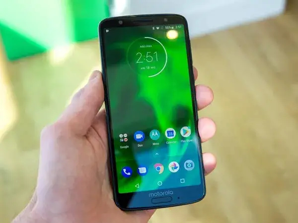 Smartfony Moto G6 - Czy Motorola Moto G6 Play jest warta zakupu?