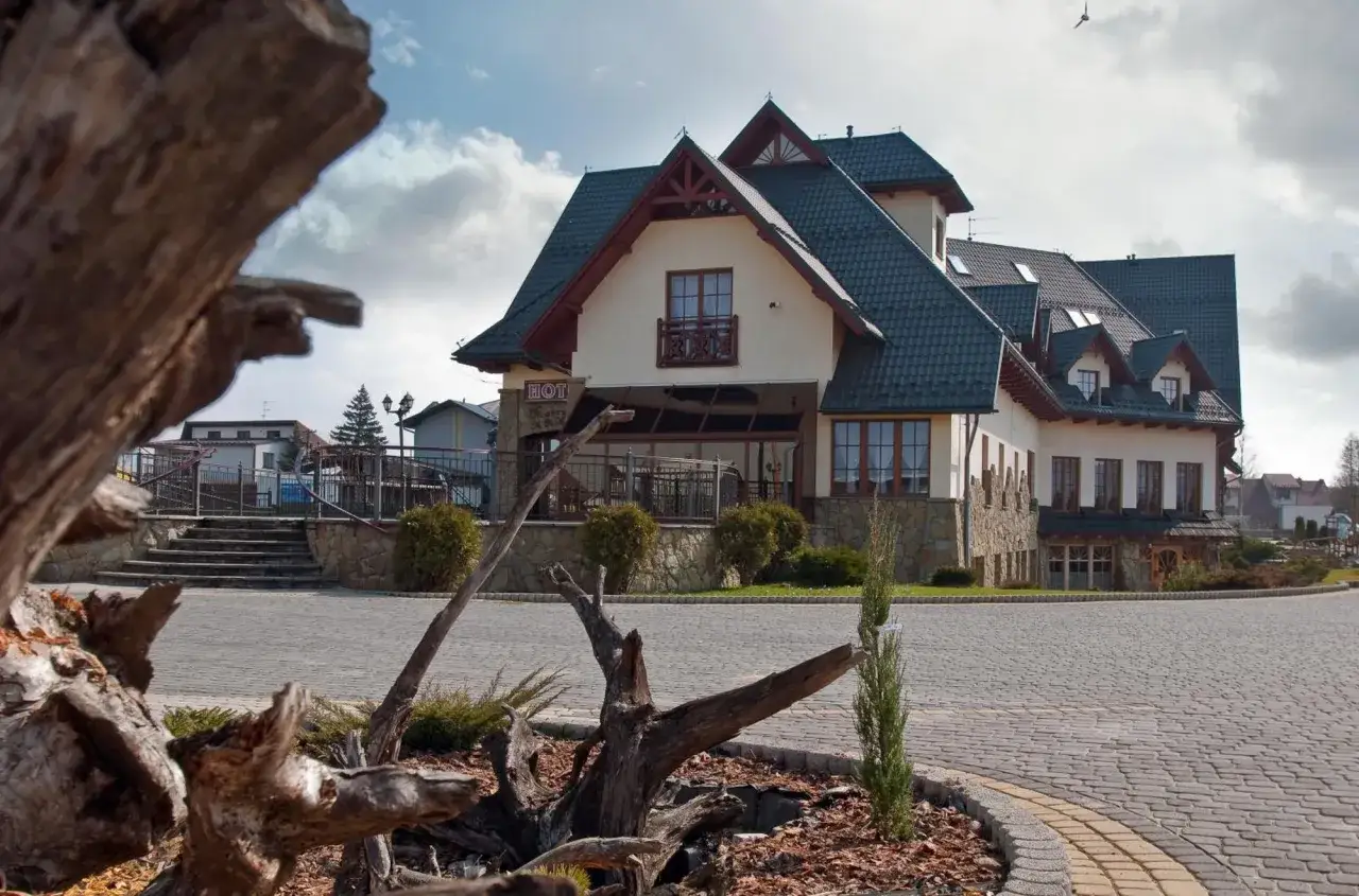 Skalny Dworek Nowy Targ: Hotel, Restauracja, Wesele. Pełny przewodnik