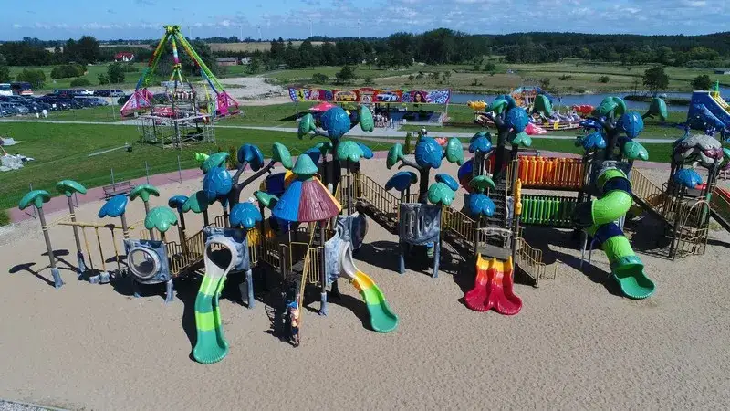 Kołobrzeg co warto zobaczyć z dzieckiem - atrakcje, które zachwycą maluchy