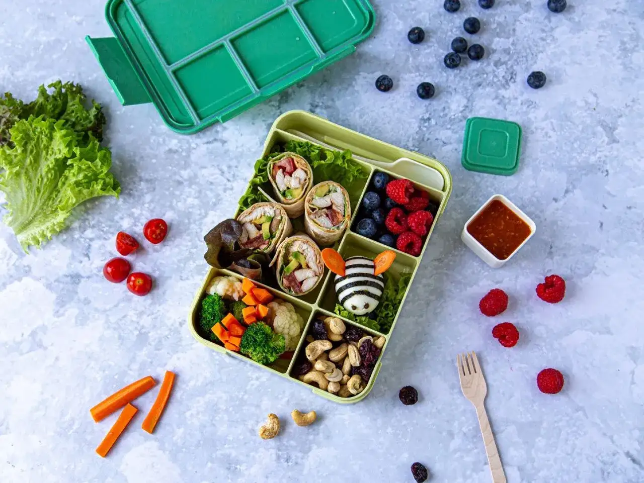 Przepisy na bento: Tajniki przygotowania japońskiego posiłku