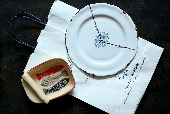 Co warto przywieźć z Francji? Odkryj unikalne pamiątki i smaki