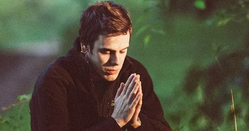 Pacierz codzienny: Klucz do głębszej wiary i codziennej modlitwy