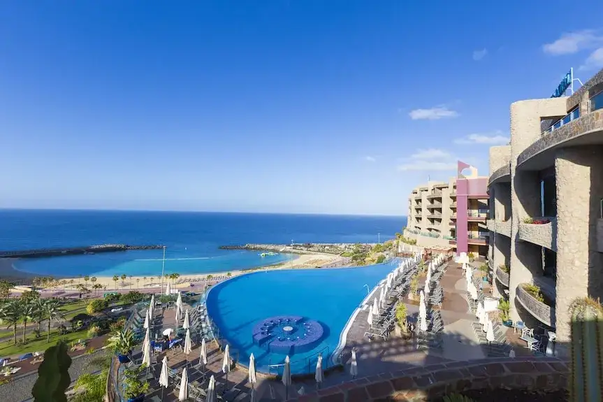 Gloria Palace Royal: Tu oasis de lujo con vistas infinitas en Mogán