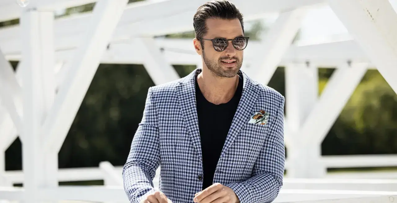 Elegancki ubiór męski na co dzień: jak stworzyć klasyczny styl w 2025?