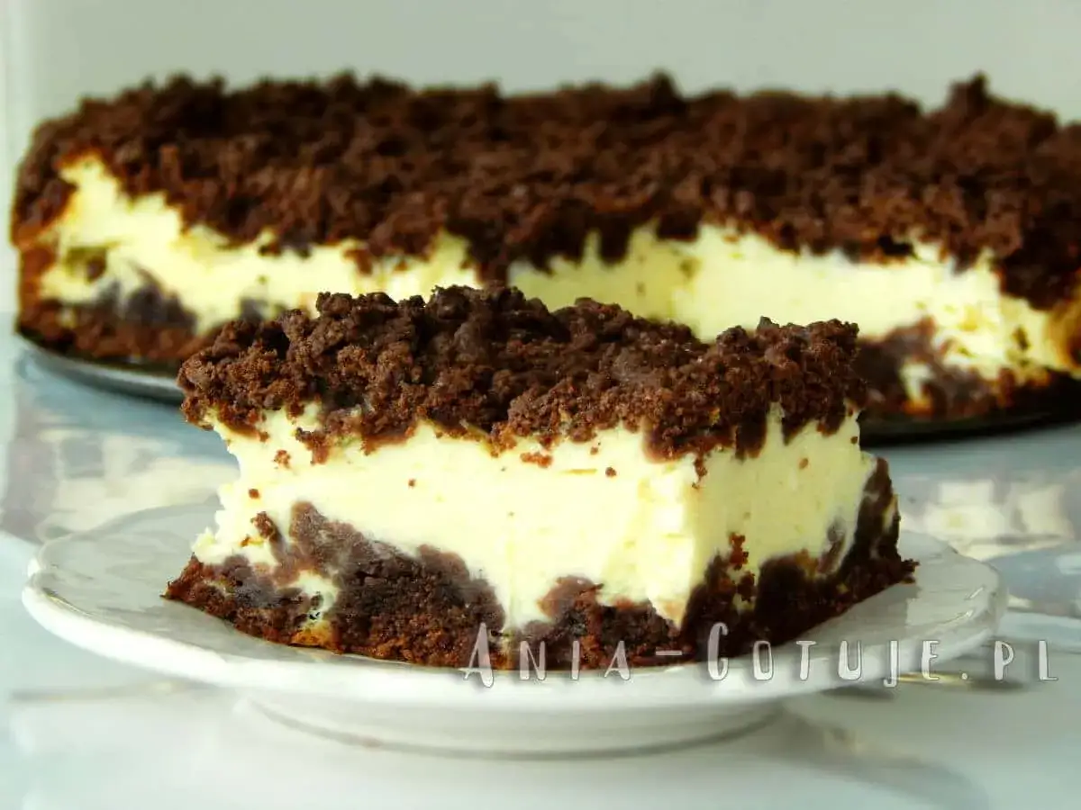Puszysty sernik na kruchym cieście: Przepis, który zawsze się udaje!