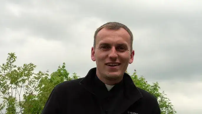 Czy z grzechem lekkim można iść do komunii? Poznaj prawdę o Eucharystii