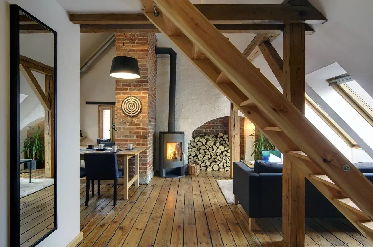 Adaptacja poddasza bez pozwolenia - co musisz wiedzieć przed remontem