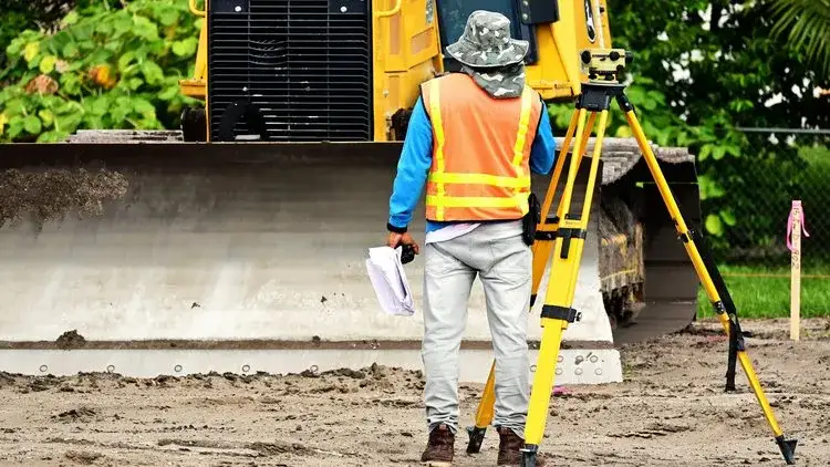 Geodeta kto to? Rola, odpowiedzialności i wymagania zawodu