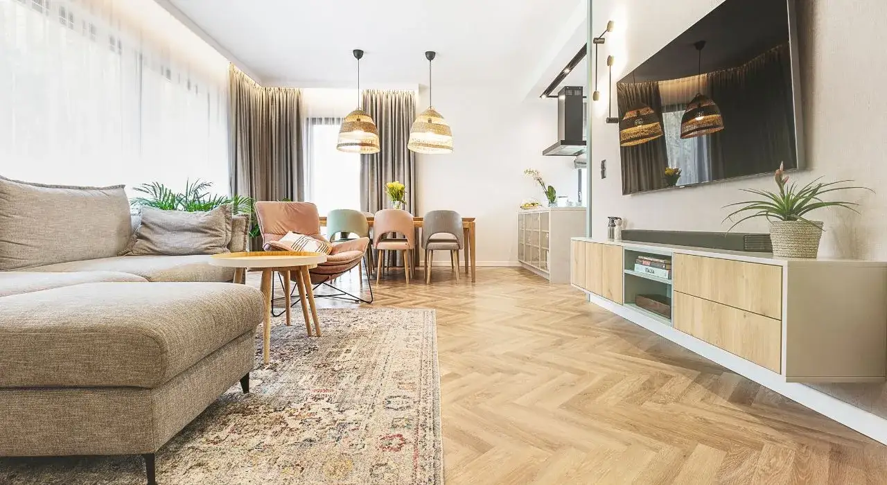 Co położyć na podłogę zamiast paneli? Odkryj najlepsze alternatywy