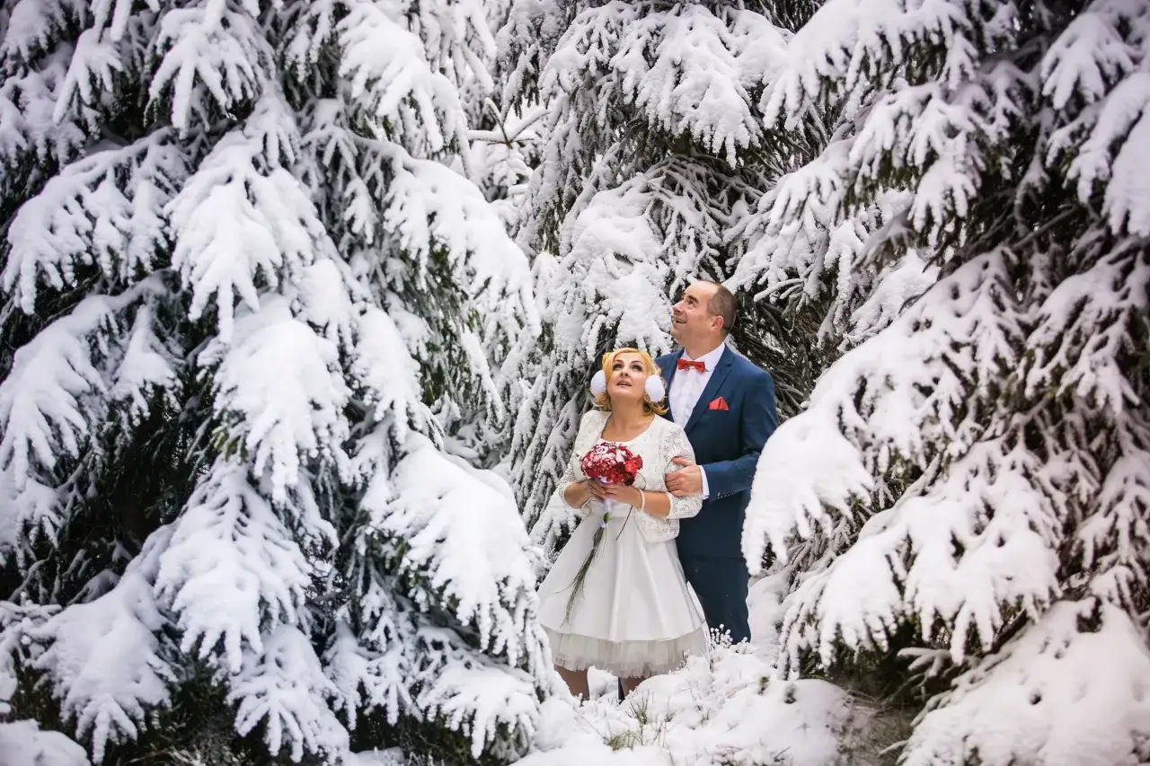 Czy w adwencie można robić wesele? Kościół ma różne zdania