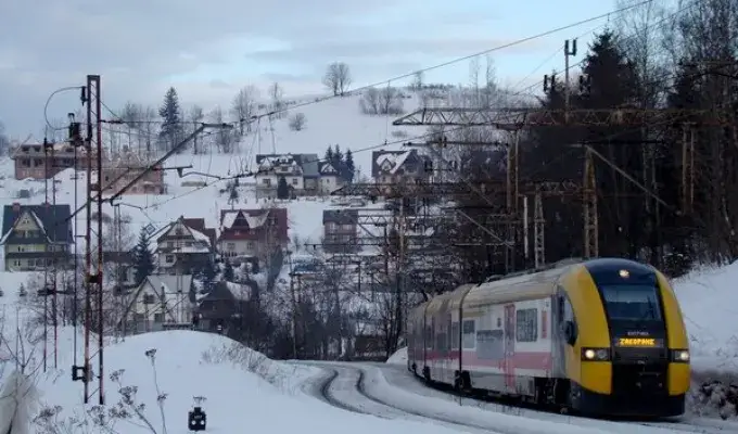 Czy pociągi dojeżdżają do Zakopanego? Sprawdź aktualny status usług
