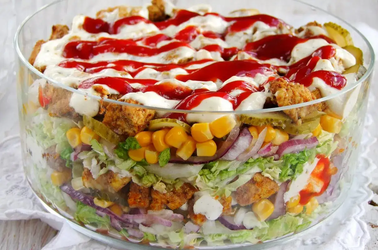 Jak przygotować sałatkę gyros – przepis, składniki i świetne porady