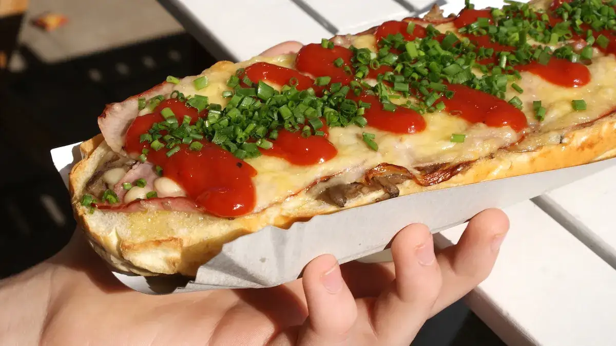 Co zjeść w Sandomierzu? Odkryj najlepsze lokalne smaki i dania