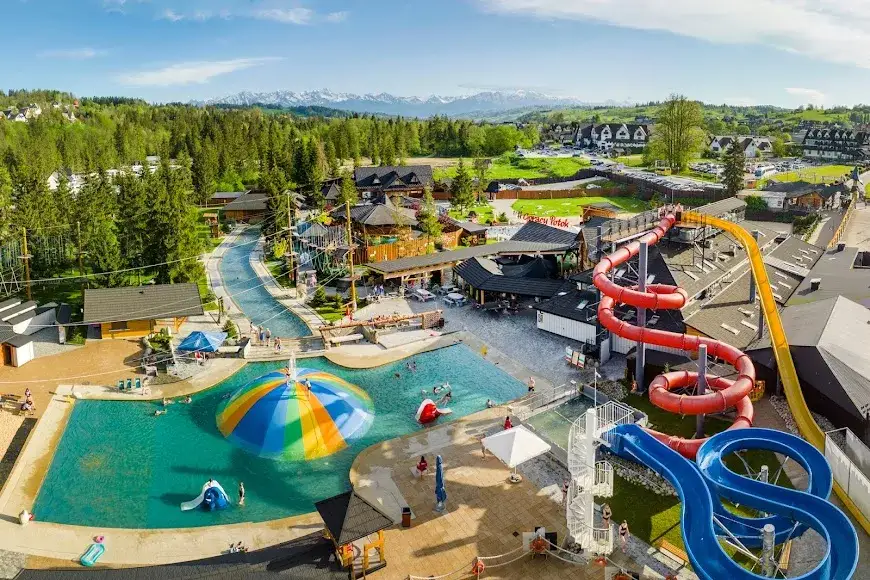 Najlepsze Termy w Polsce: Ranking, Ceny i Atrakcje