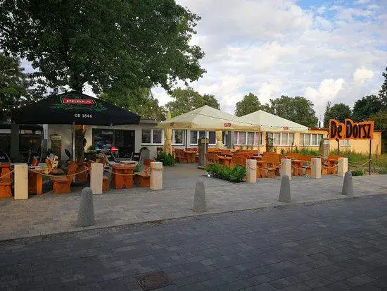 Gdzie zjeść w Jastrzębiej Górze? Odkryj najlepsze restauracje