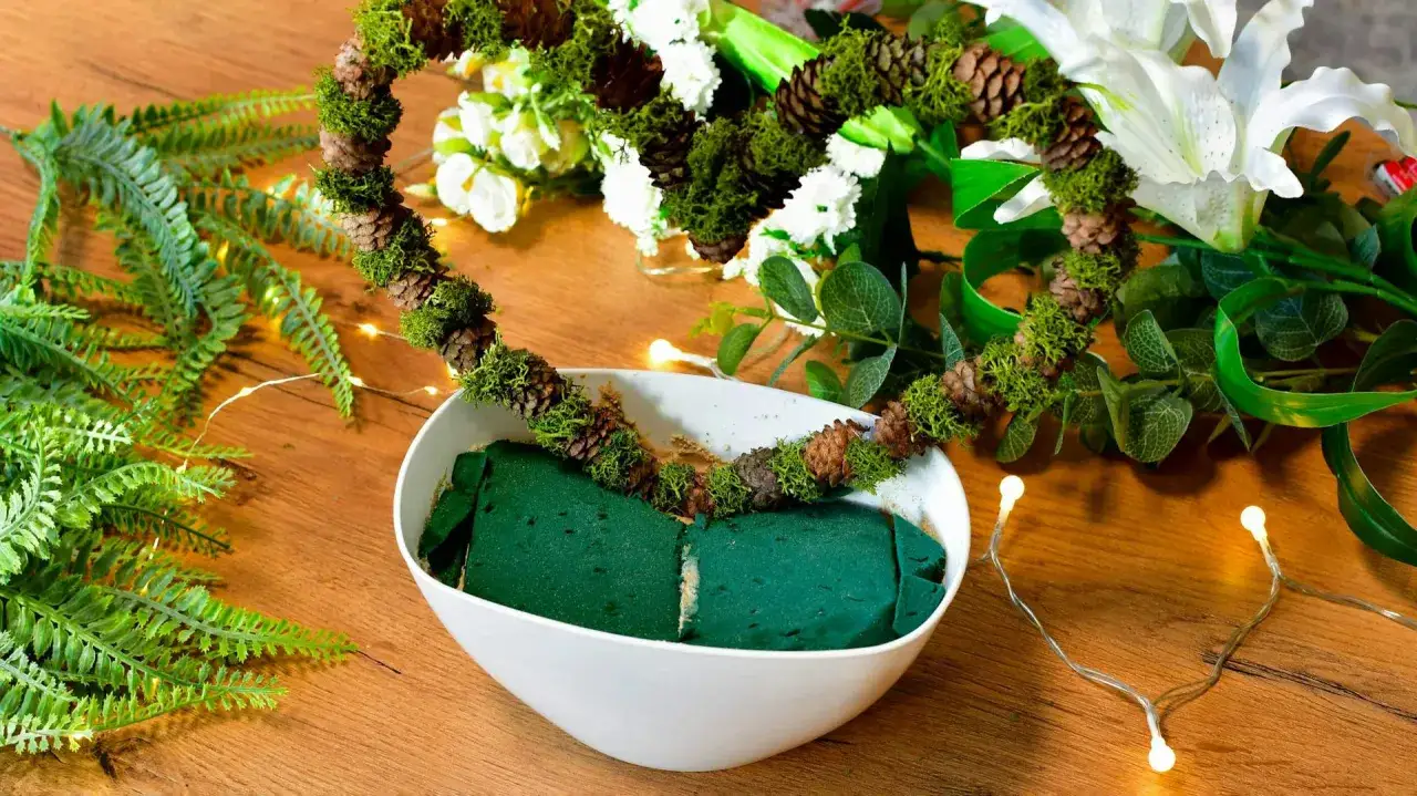 Własnoręczne zdobienie zniczy: Osobisty symbol pamięci DIY