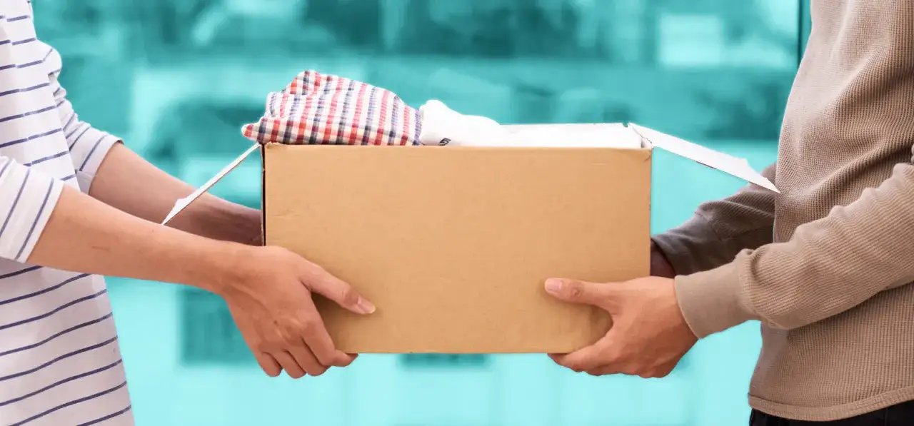 Gdzie oddać ubrania w Sosnowcu? Sprawdź najlepsze miejsca na darowizny