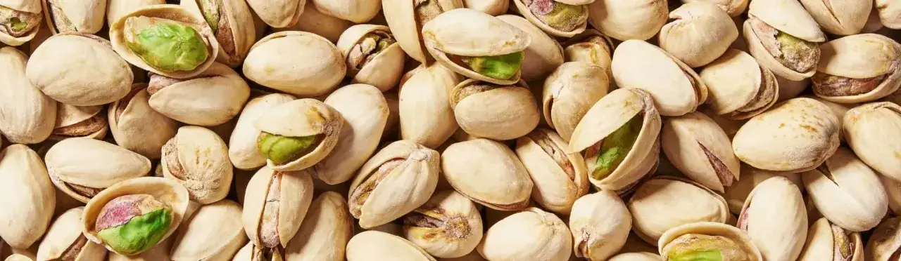 Ile kalorii mają pistacje? Sprawdź, dlaczego warto je jeść