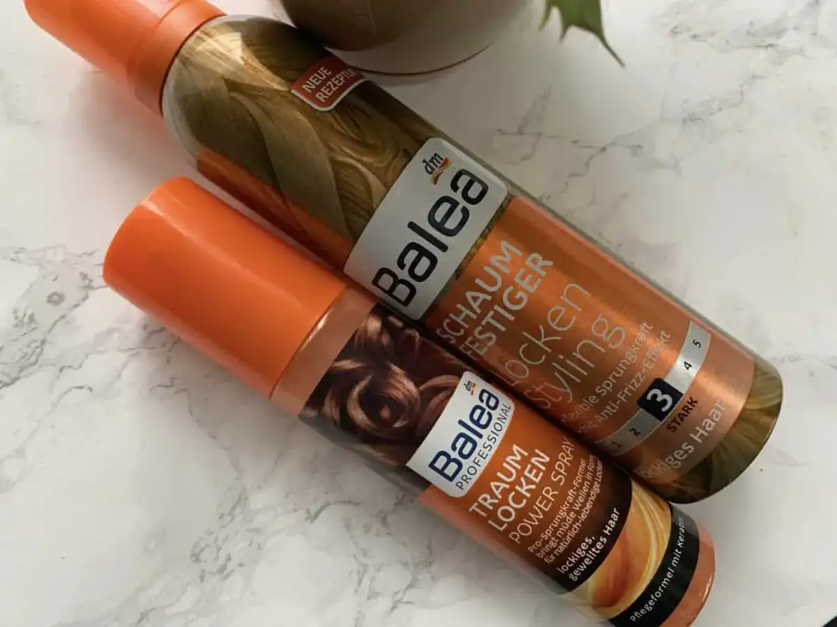 Pianka do włosów: mokre czy suche? Stylizuj jak pro!