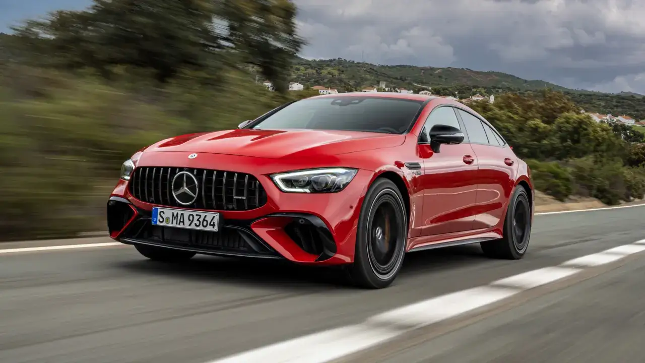 Mercedes AMG GT 63 S - potężna hybryda, która zaskakuje osiągami