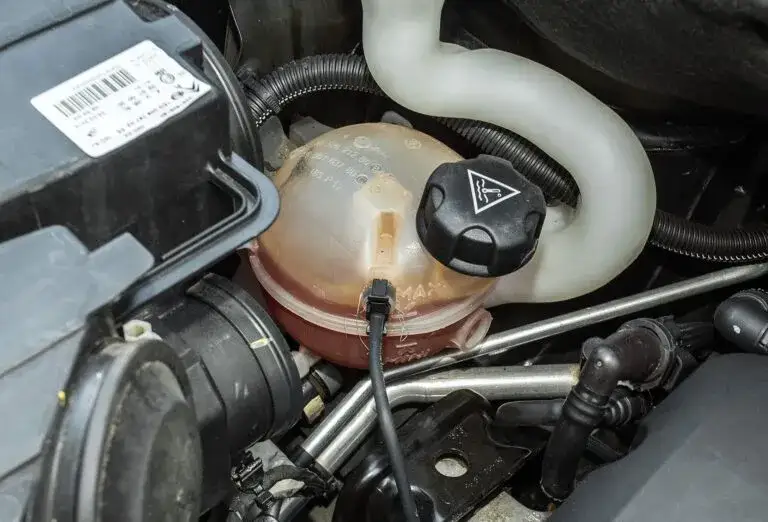 Ile płynu do chłodnicy Laguna 1? Oto co musisz wiedzieć, aby uniknąć problemów