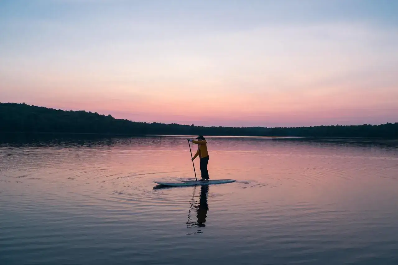 Deska SUP jakiej firmy - poznaj najlepsze marki i modele dla Ciebie