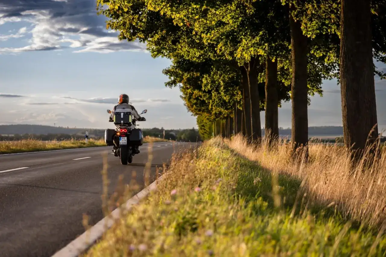 Dwa tygodnie i 3 500 km – rodzinna podróż motocyklem z Temu bez komplikacji