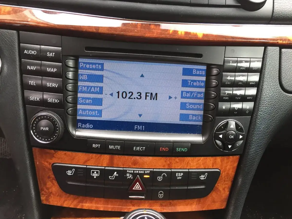 Gdzie jest moduł Bluetooth w Mercedesie W211? Oto co musisz wiedzieć