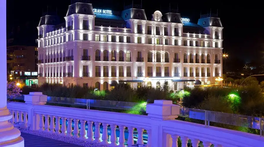 Hotel Sardinero en Santander: lujo, historia y opiniones reales