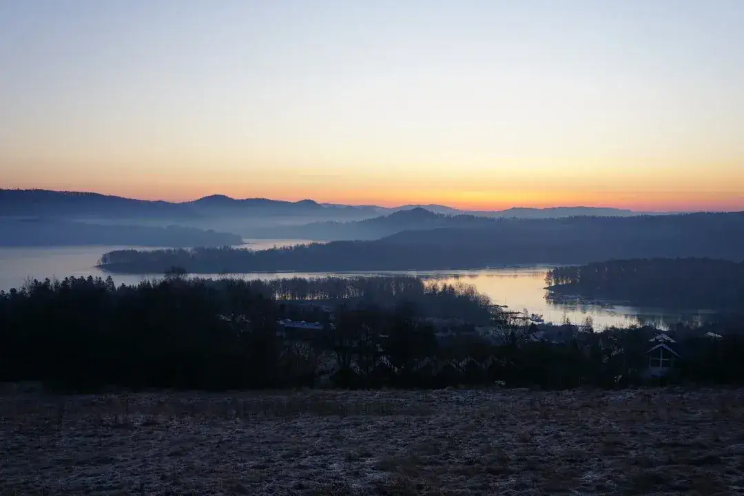 Gdzie obejrzeć zachód słońca w Polańczyku? TOP punkt widokowy