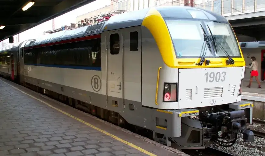 Bruksela: Z lotniska do centrum? Wybierz najszybszy i najtańszy transport!