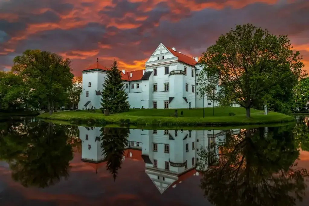 Co zobaczyć w Radomiu? Odkryj jego historię i ukryte perły!