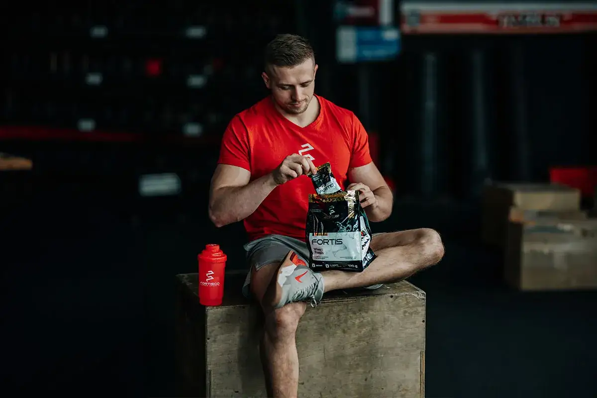 Jakie białko na redukcji pomoże zachować masę mięśniową?