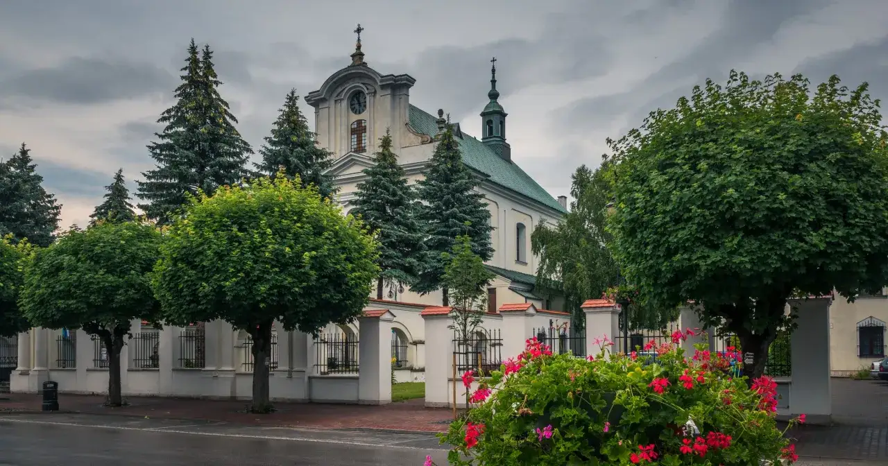 Najpiękniejsze miejsca w Górze Kalwarii, które musisz zobaczyć