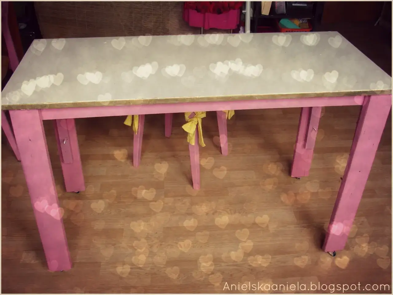 Jak zrobić stół kowalski? Kompletny poradnik DIY od eksperta