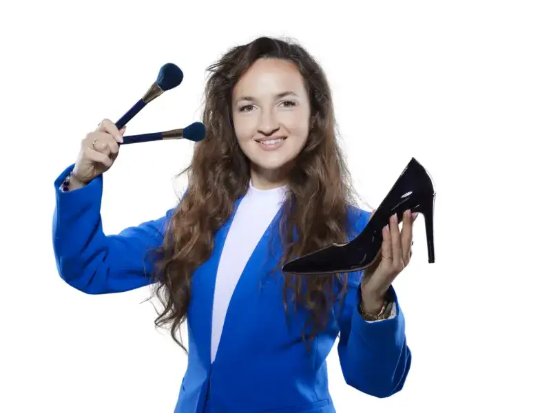 Jak chodzić jak na szpilkach: pewność siebie i elegancja w każdym kroku