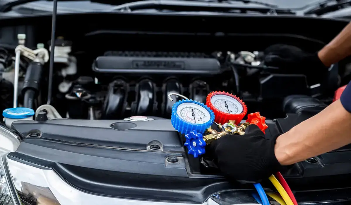 Objawy uszkodzonej sprężarki klimatyzacji – nie przegap tych sygnałów