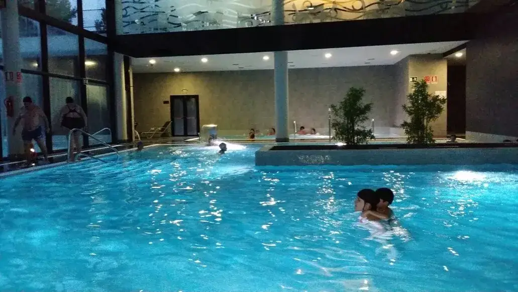 Balneario de Zújar: Relájate y sana con sus aguas termales únicas