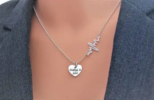 Naszyjnik linia życia co oznacza? Odkryj jego głębokie znaczenie