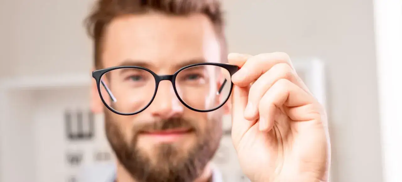 Recepta od okulisty ile ważna? Sprawdź, by nie stracić szansy na nowe okulary