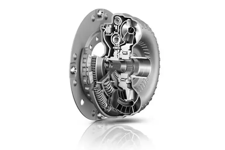 Jak wlać olej do sprzęgła hydrokinetycznego: 5 błędów do uniknięcia