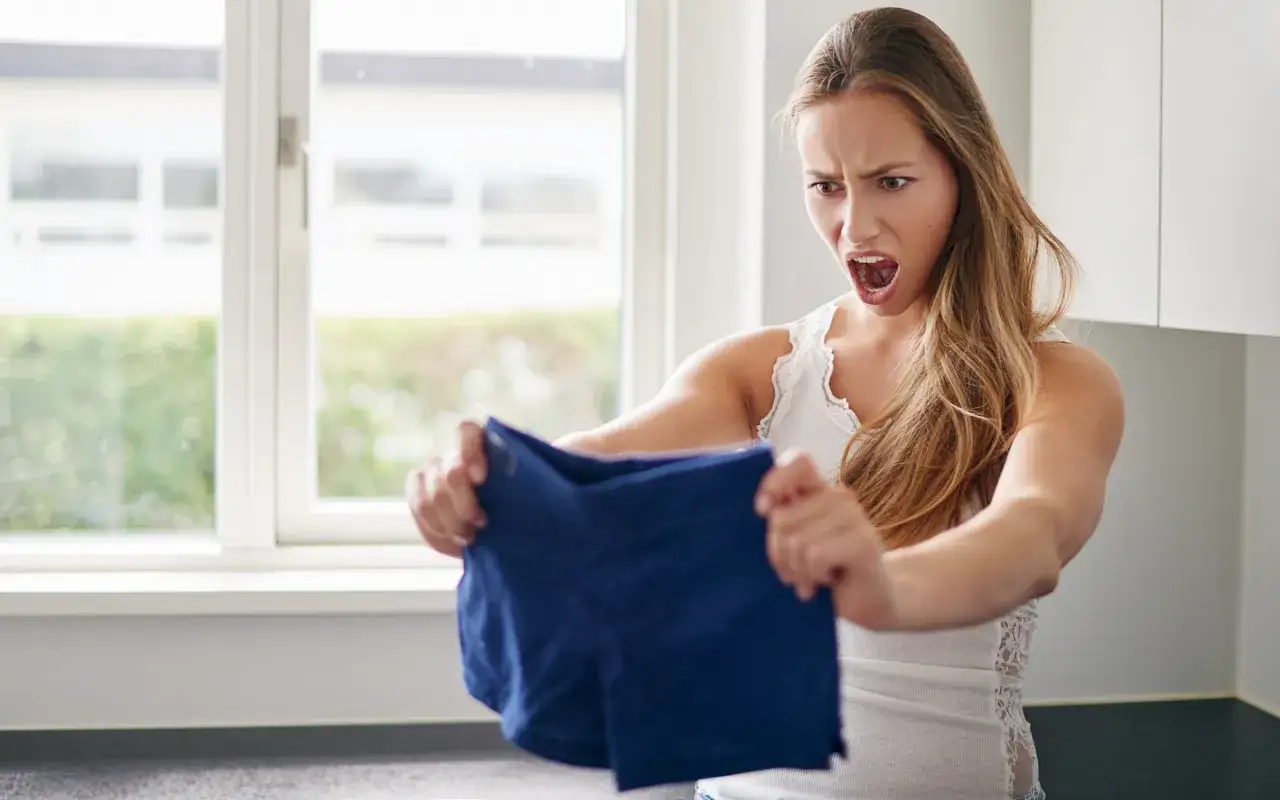 Jak zmniejszyć ubranie w praniu i uniknąć jego zniszczenia