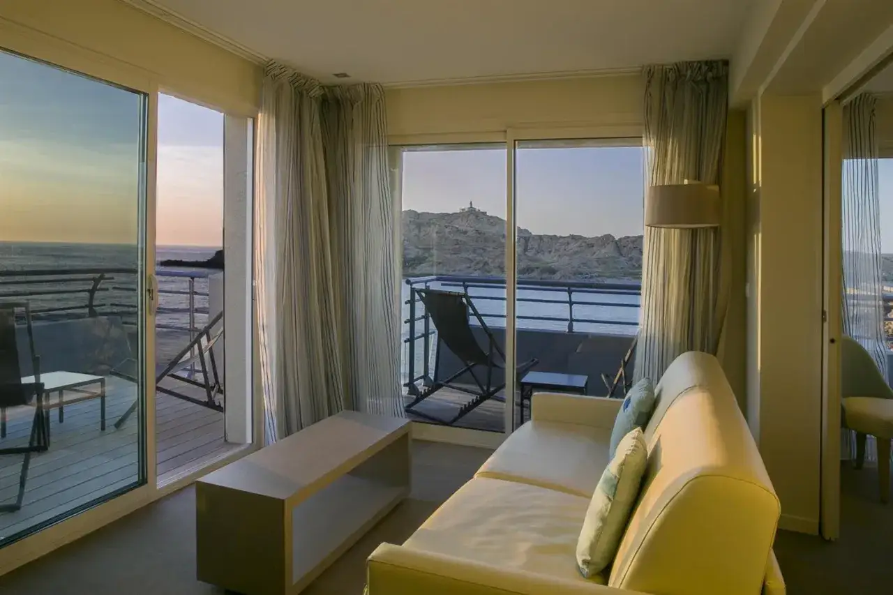 Hotel Best Western w L'Île-Rousse: Komfort i Udogodnienia w Zasięgu Ręki