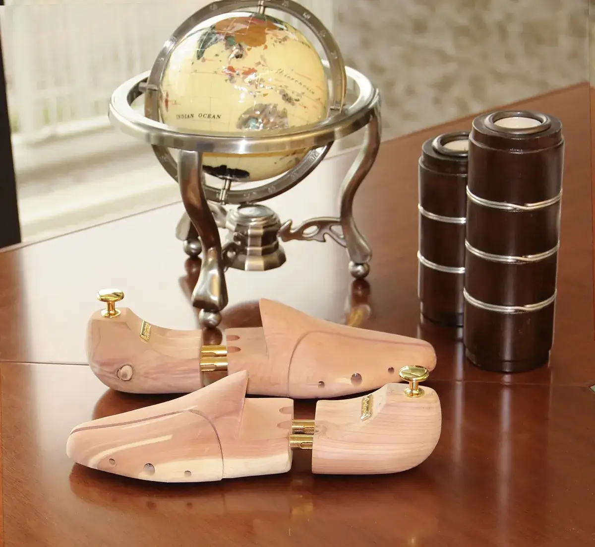 Jak prawidłowo używać prawideł do butów – uniknij błędów i dopasuj idealnie