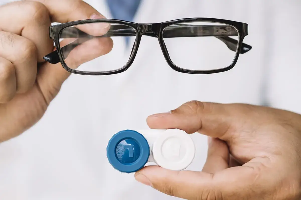 Czy okulista przyjmuje w czasie pandemii? Dowiedz się, co musisz wiedzieć