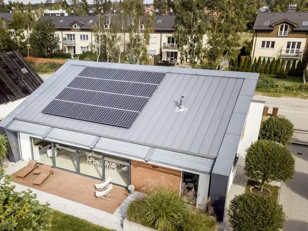 Od kiedy zmiany fotowoltaika? Kluczowe informacje o nowych regulacjach