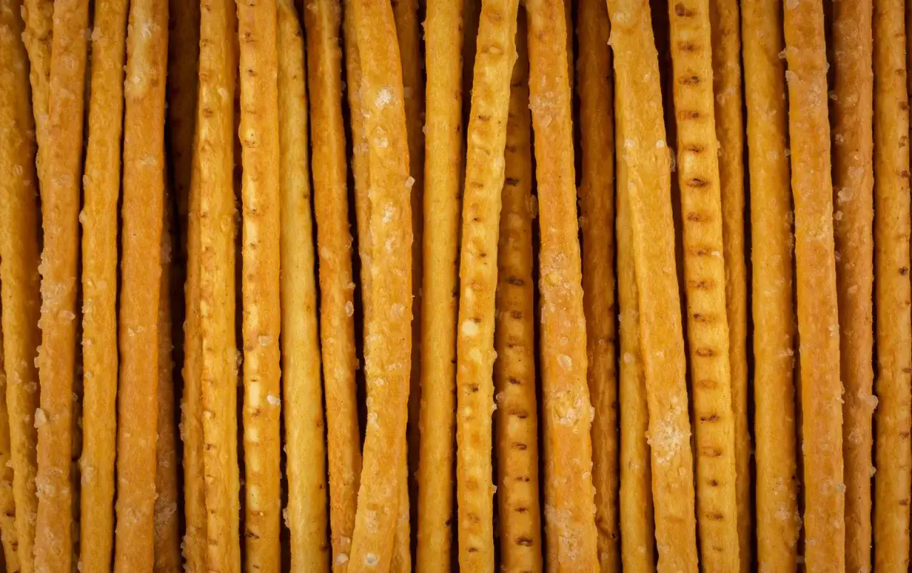 Czy paluszki tuczą? Prawda o kaloryczności tej popularnej przekąski