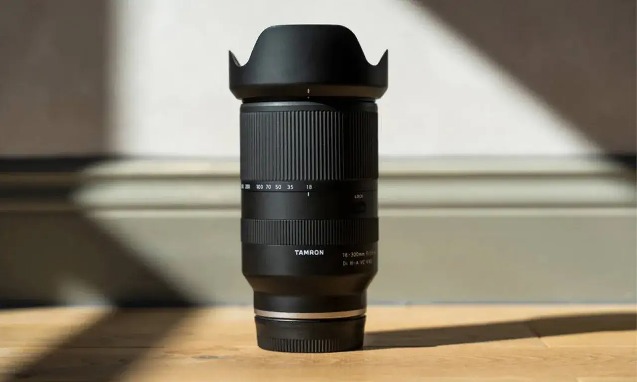 Obiektyw 300mm - jakie przybliżenie na matrycy crop i full-frame?