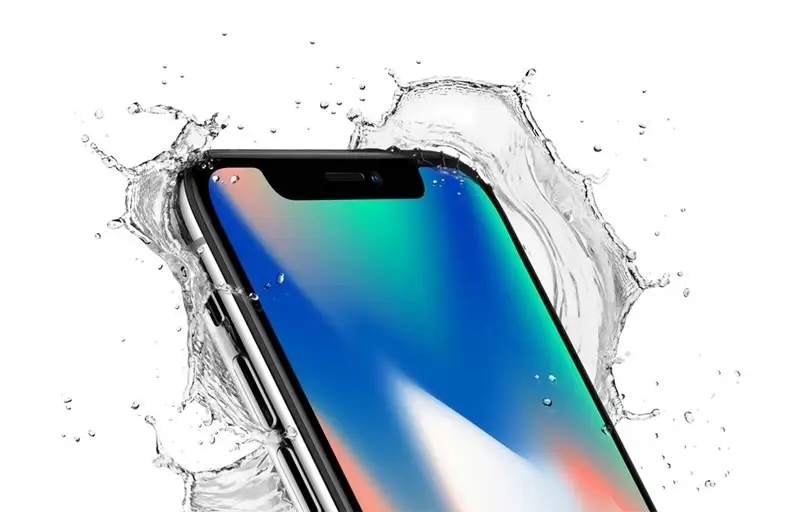 Czy iPhone jest wodoodporny: Fakty i mity o wodoszczelności iPhone'a